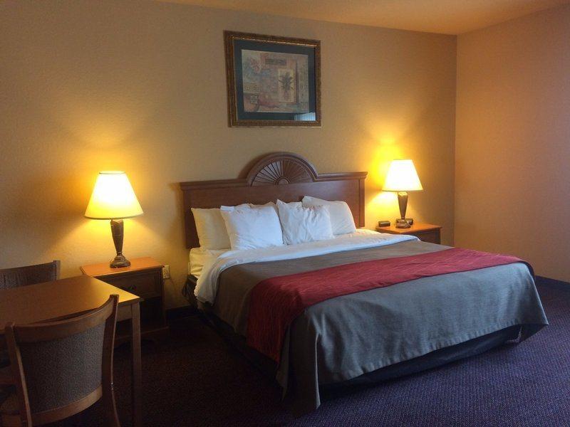 Comfort Inn & Suites And Suites Fredericksburg Dış mekan fotoğraf