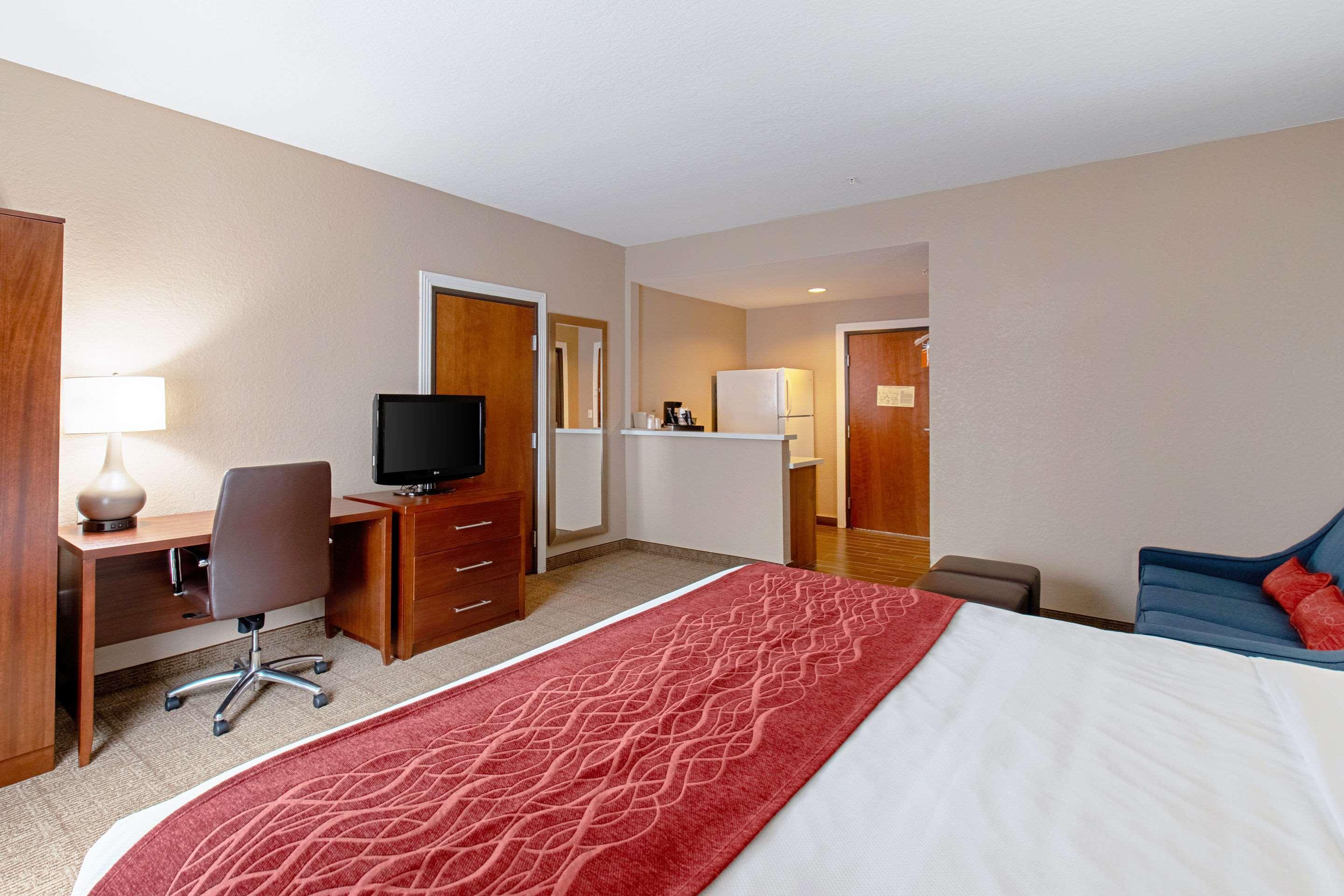 Comfort Inn & Suites And Suites Fredericksburg Dış mekan fotoğraf