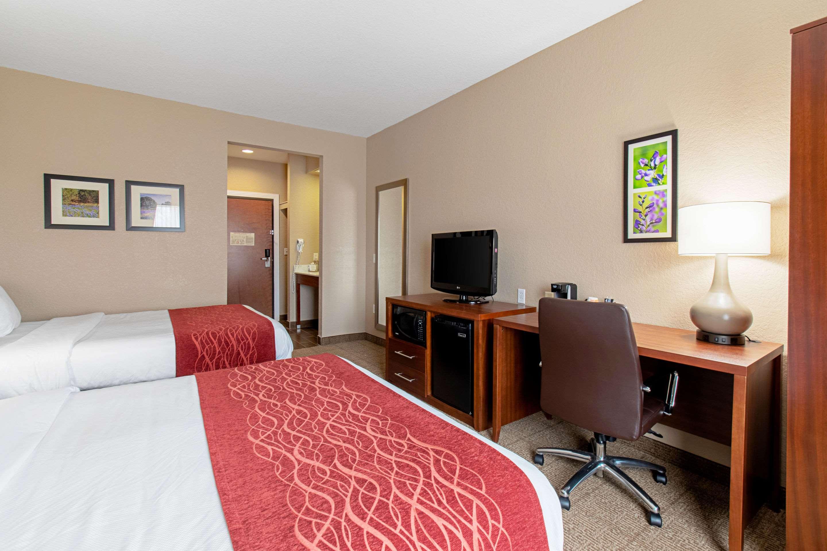 Comfort Inn & Suites And Suites Fredericksburg Dış mekan fotoğraf