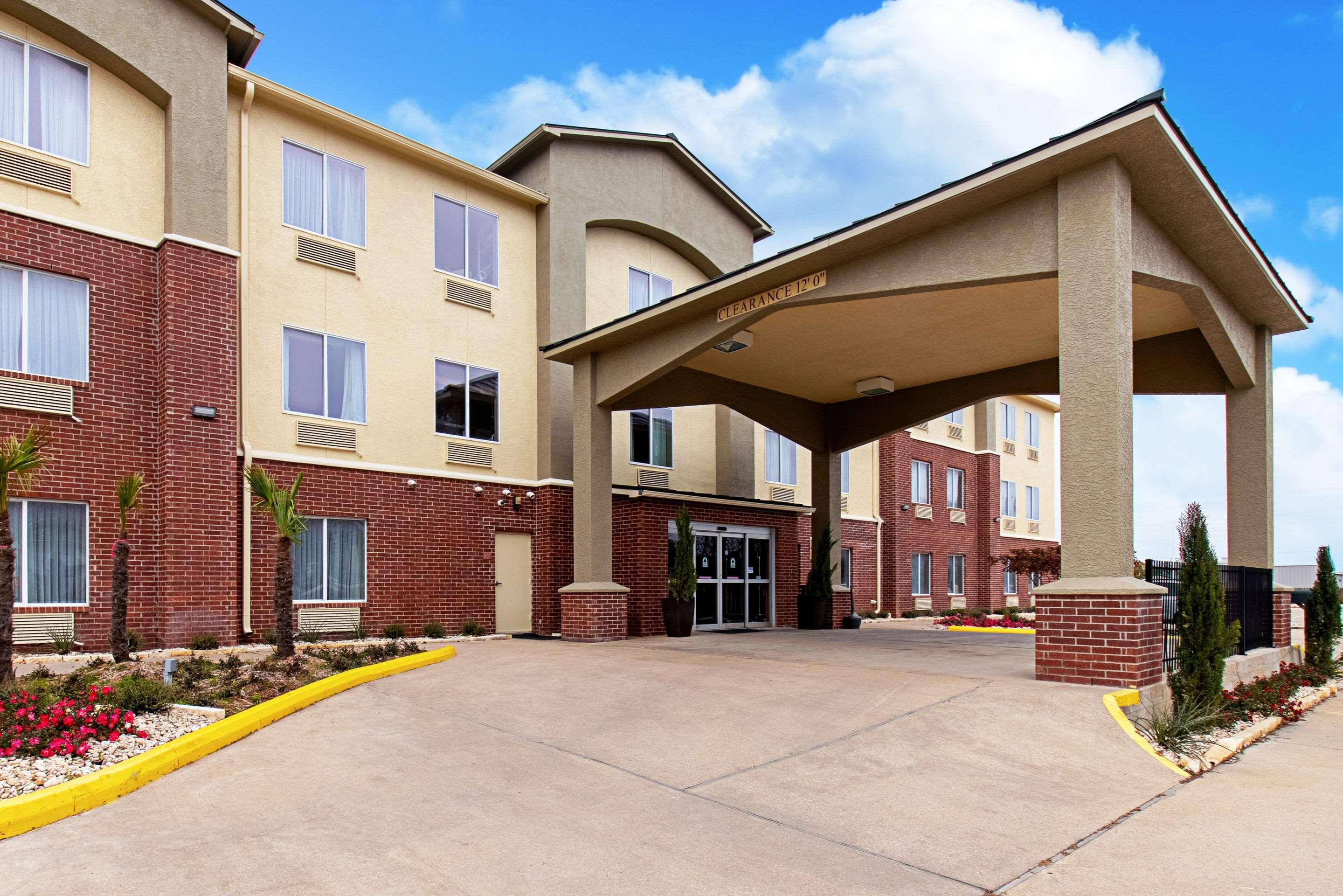 Comfort Inn & Suites And Suites Fredericksburg Dış mekan fotoğraf
