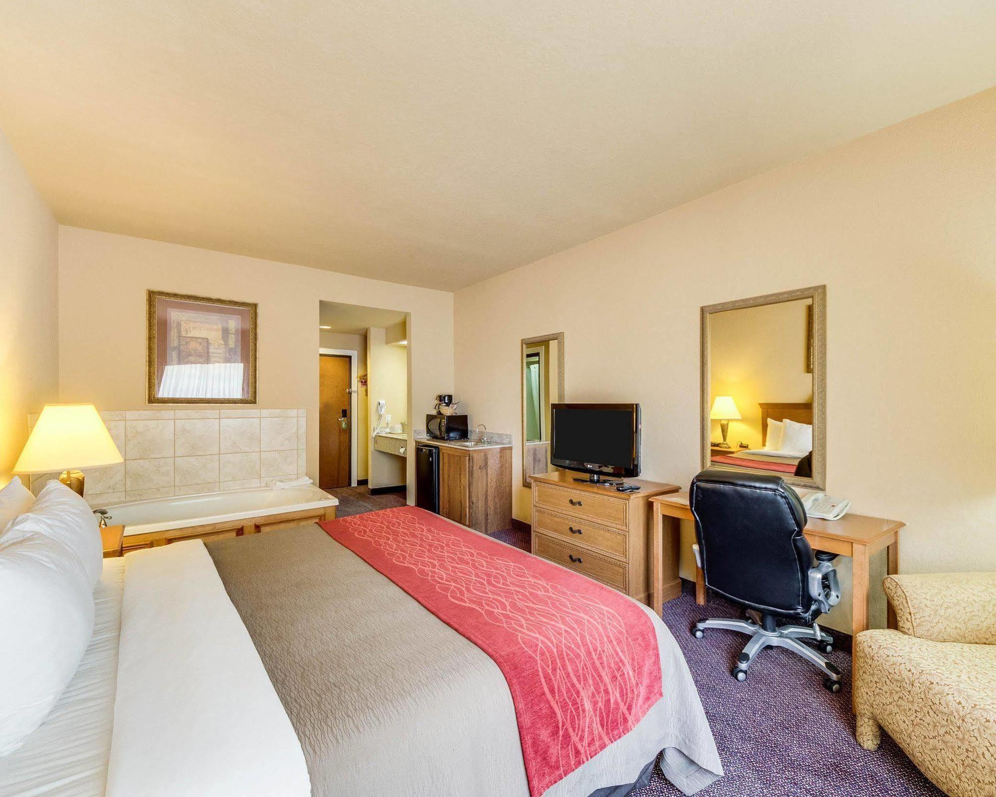 Comfort Inn & Suites And Suites Fredericksburg Dış mekan fotoğraf